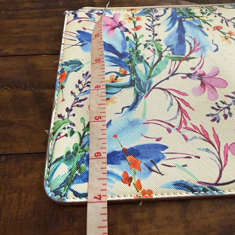 Anne Klein Multicolor Floral Wristlet Tablet Colorful Bag - Picture 3 of 5